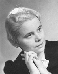 10 Ursula Anna Auguste Schneider (1/2)